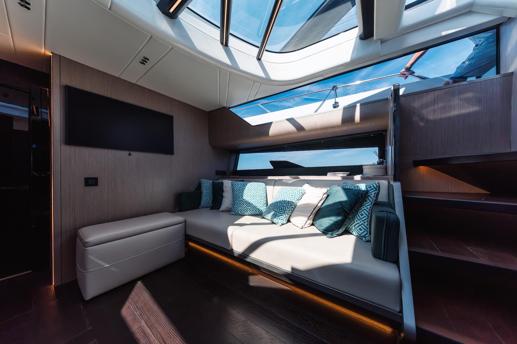 2023 SUNSEEKER 55 SUPERHAWK 